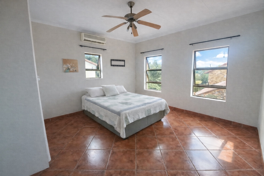 3 Bedroom Property for Sale in Safari Gardens North West